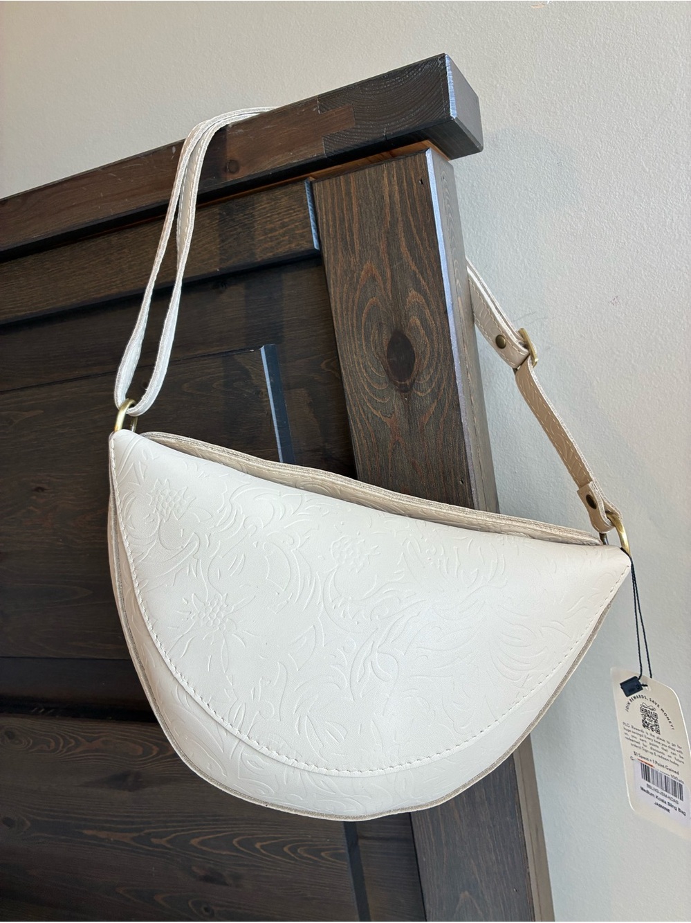 NWT Portland Leather medium, koala Crossbody bag in jasmine
